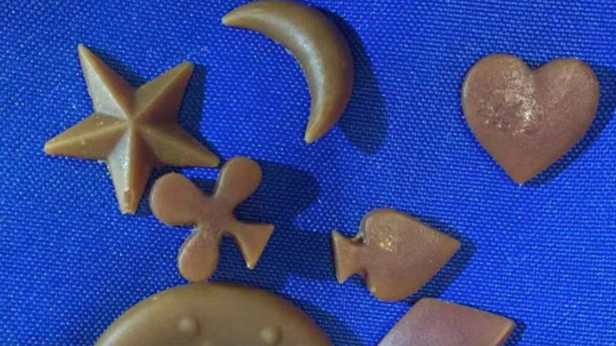 Un nou procés aconsegueix convertir plàstics en un dels principals ingredients de les pastilles de sabó | Virginia Tech