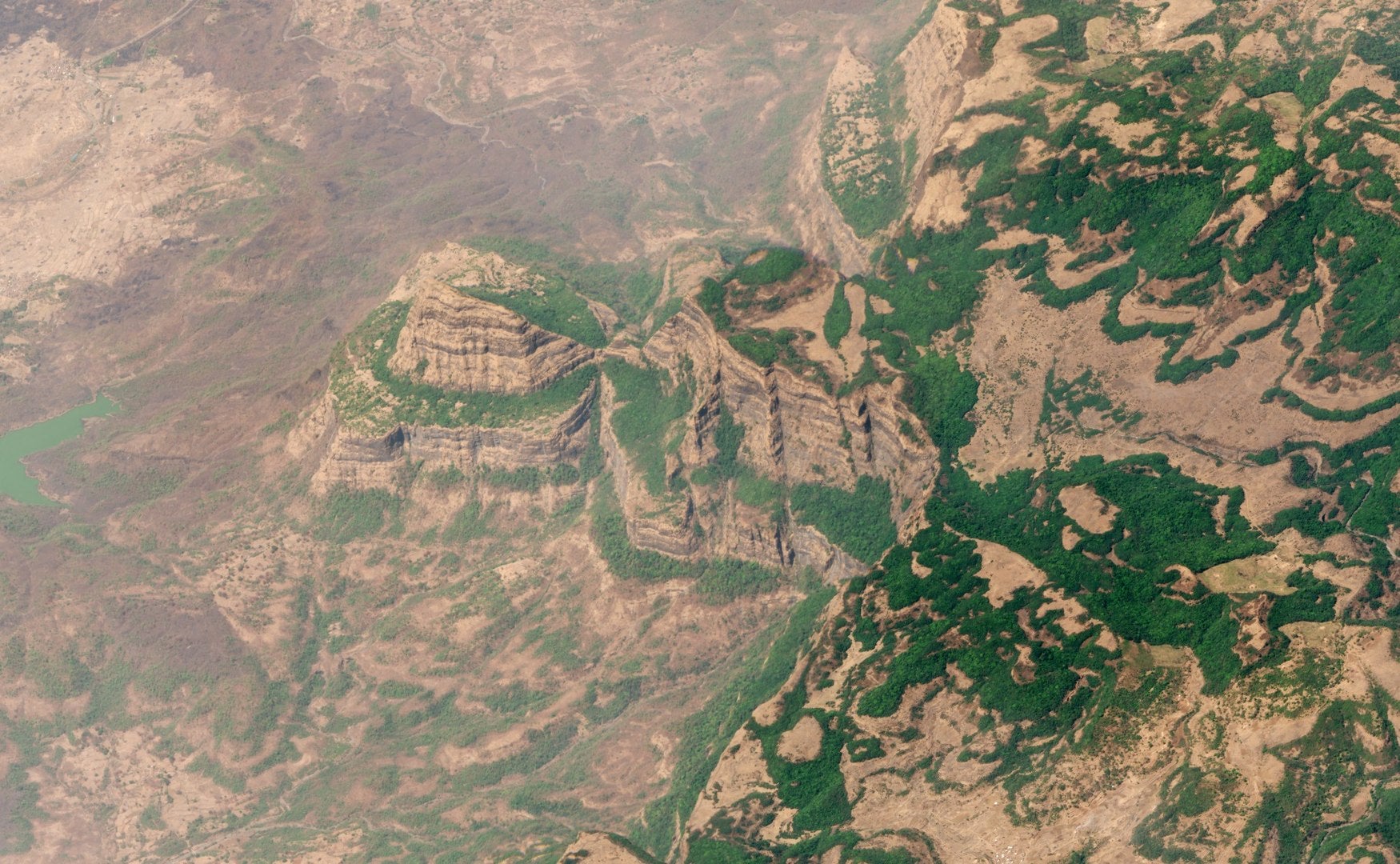 Els traps del Deccan a da d'avui | Planet Labs, Inc