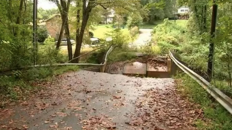 El puente por donde cayó Paxson, en una imagen reciente