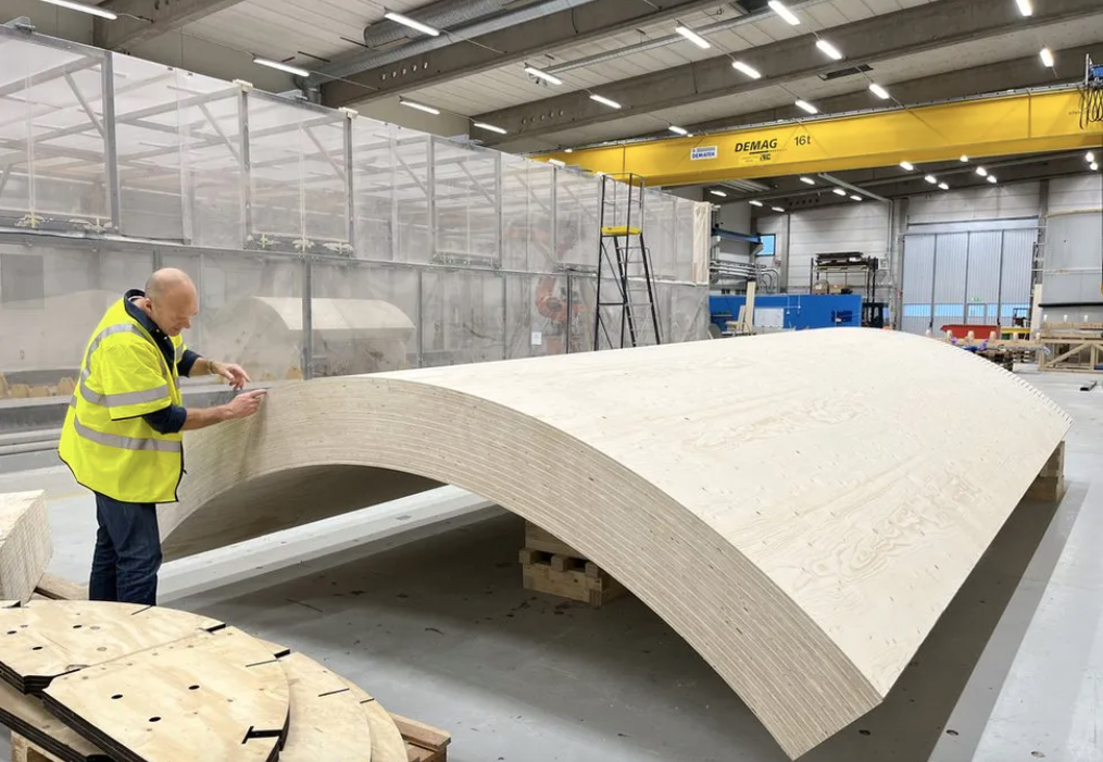 Si tot surt bé, aquesta empresa vol que la fusta sigui un material cada vegada més emprat en la fabricació de turbines eòliques | Modvion