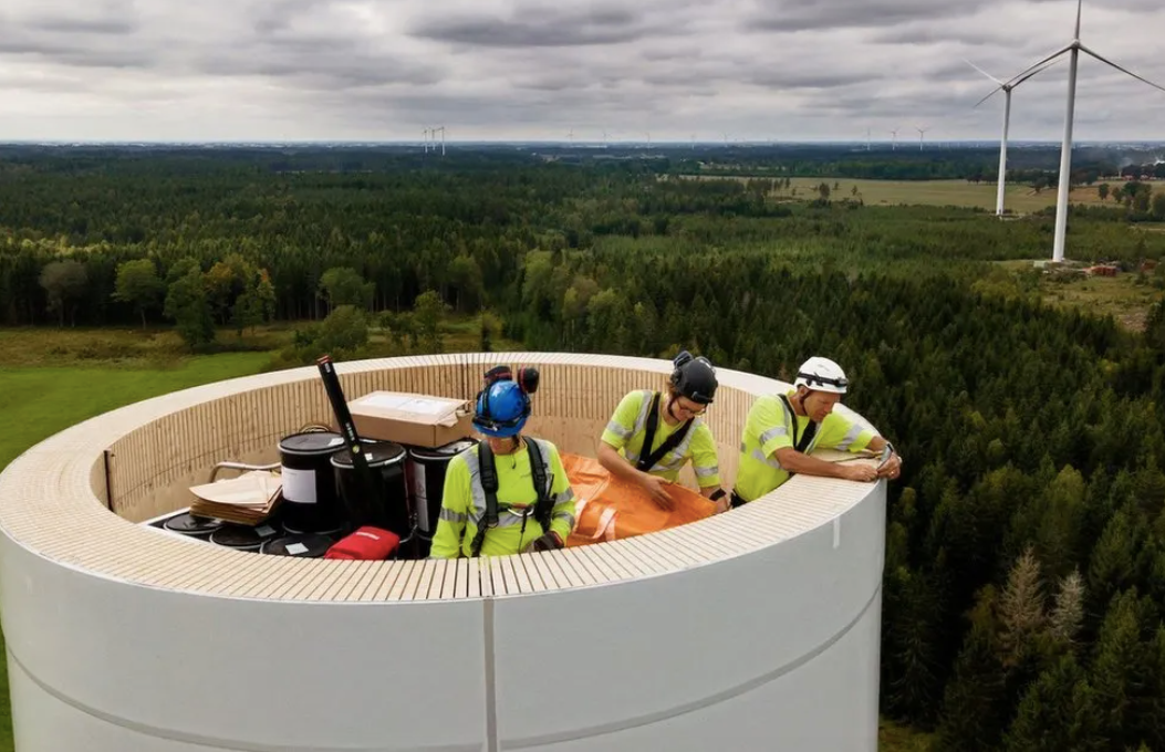 Amb un cor de fusta, aquestes turbines són molt més lleugeres, flexibles i sostenibles que les d'acer | Modvion