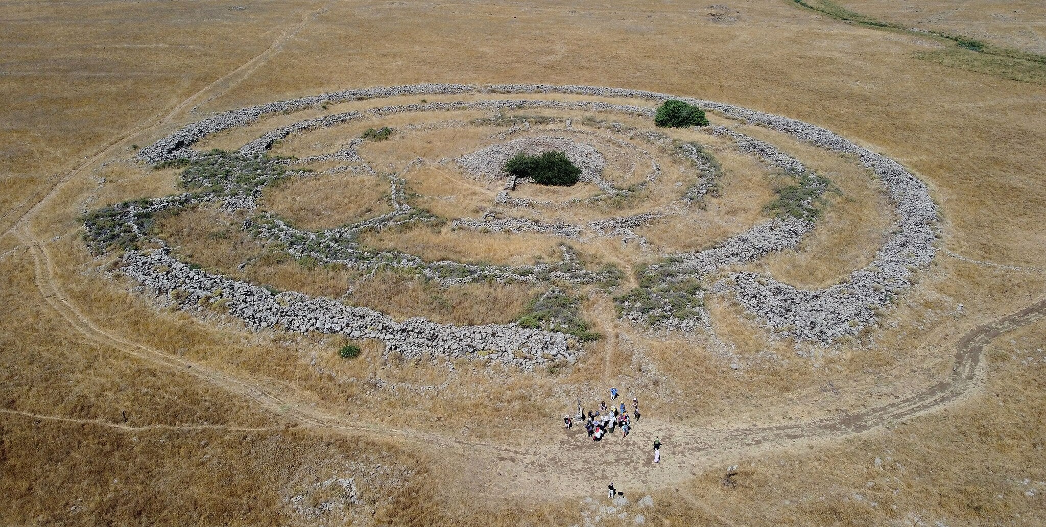 Les 'Rodes de Fantasmes' dels alts del Golan | Bukvoed (Wikimedia Commons)