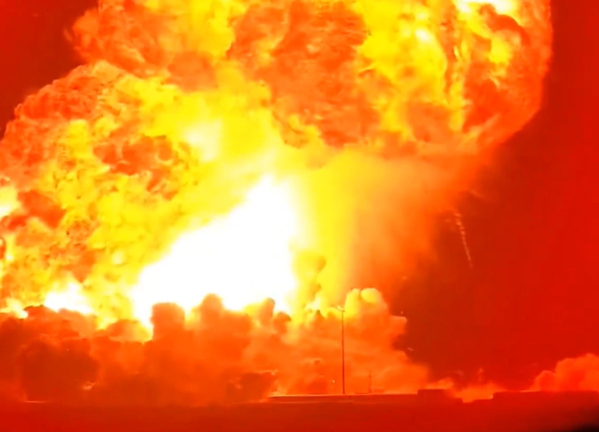 L'explosió de l'Starship | X