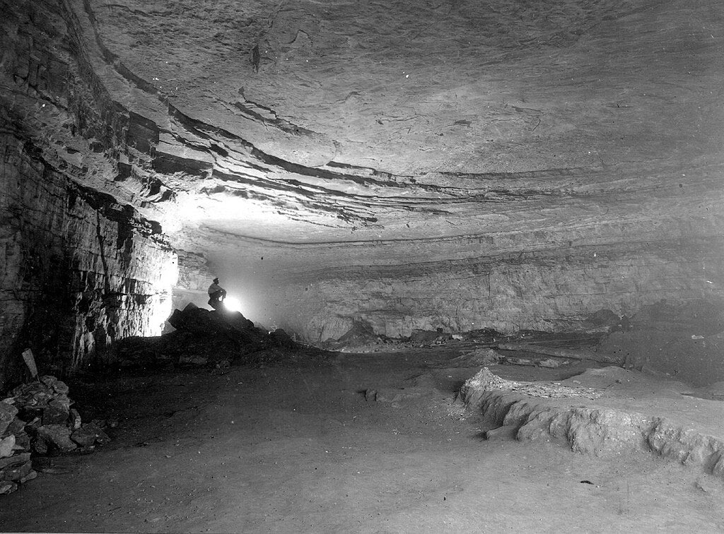 Rotunda Room, Mammoth Cave — Mammoth Cave National Park; Kentucky. | Wikimedia Commons