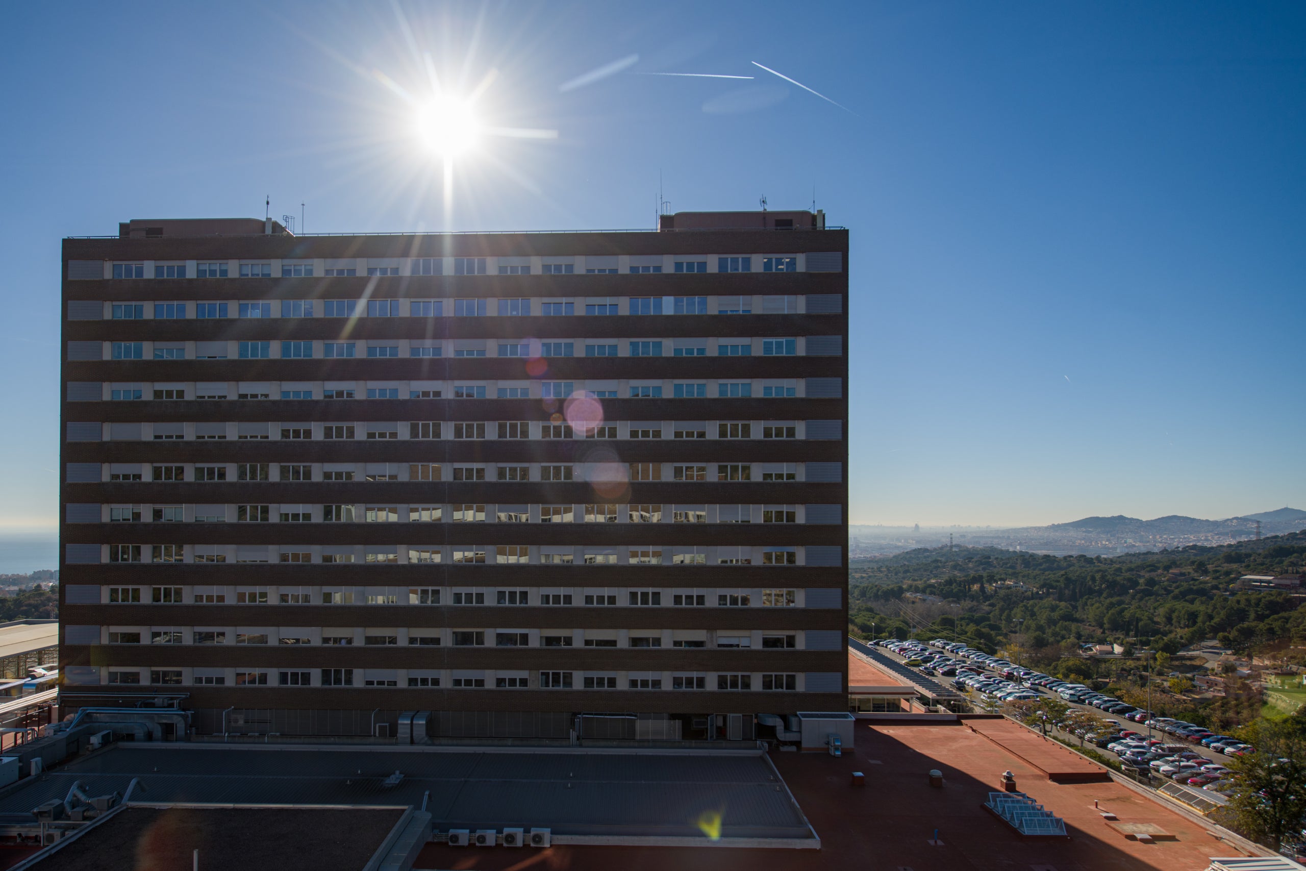 Imatge d'arxiu de la façana de l'Hospital Universitari Germans Trias i Pujol, a 19 de desembre de 2023, a Badalona, Barcelona, Catalunya (Espanya) | Lorena Sopeña (EUROPA PRESS)
