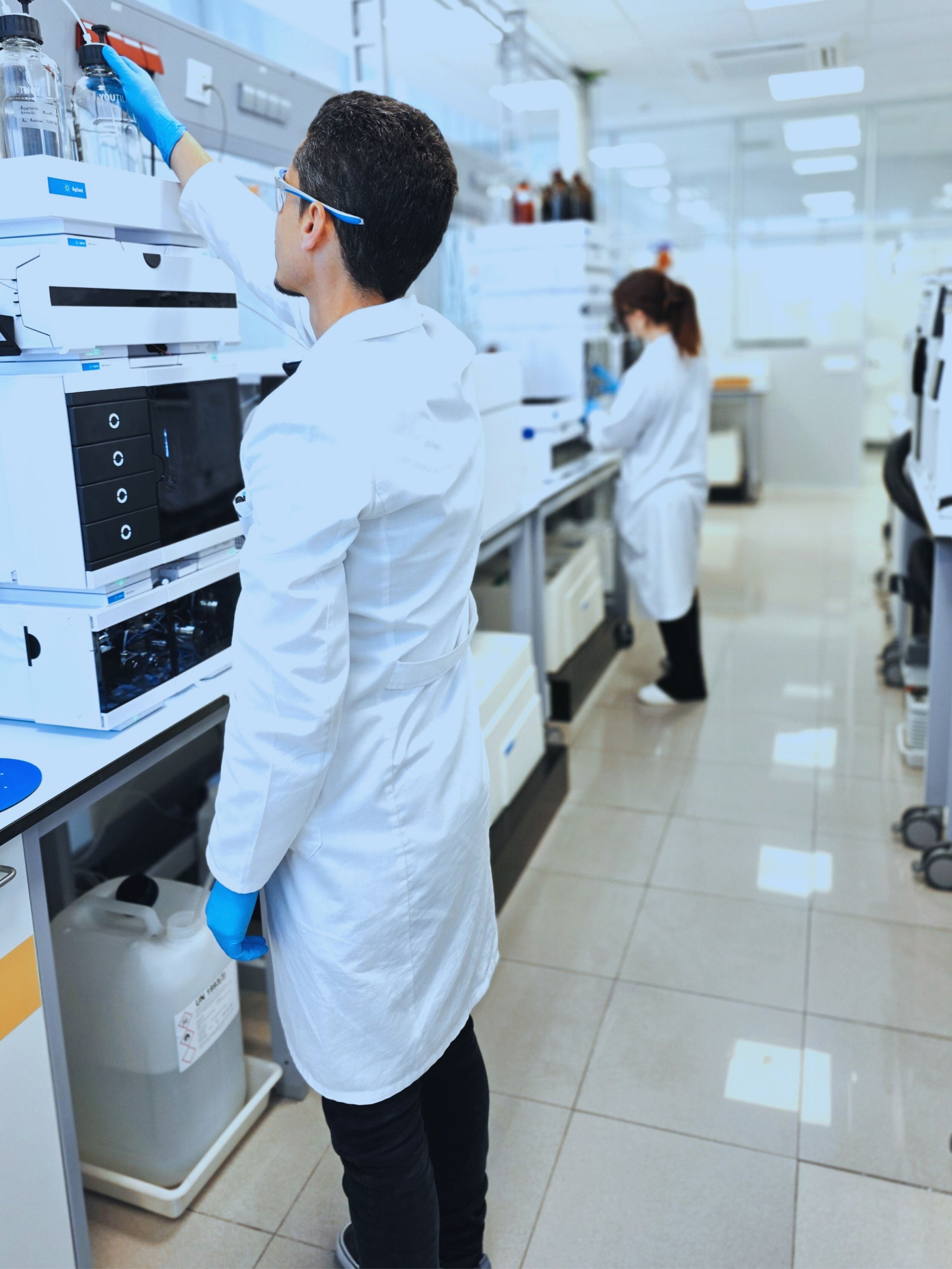 Monitoratge de les aigües residuals als laboratoris de Veolia / Cedida