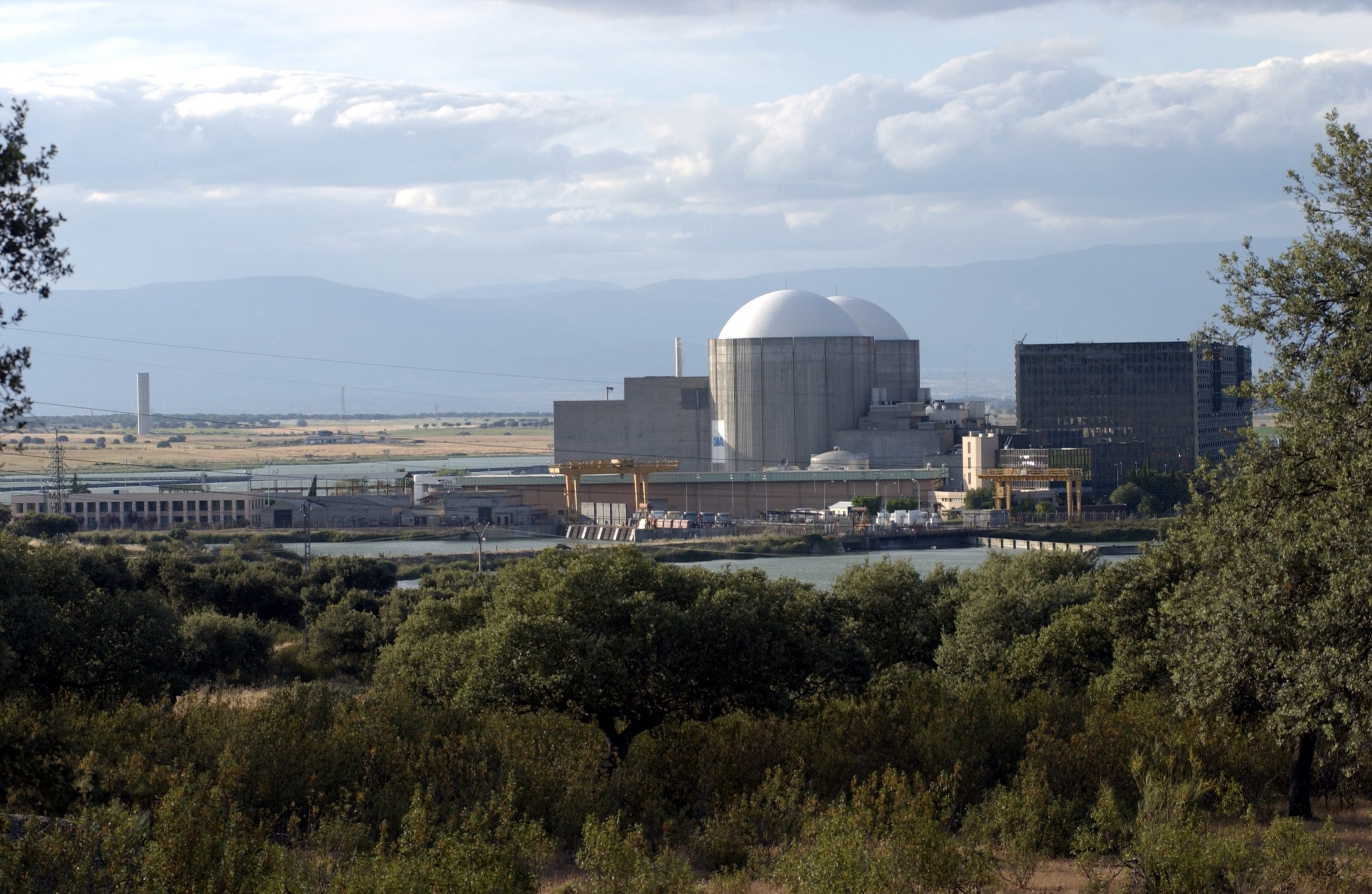 Imatge de la central nuclear d'Almaraz | Aina Martí (ACN)