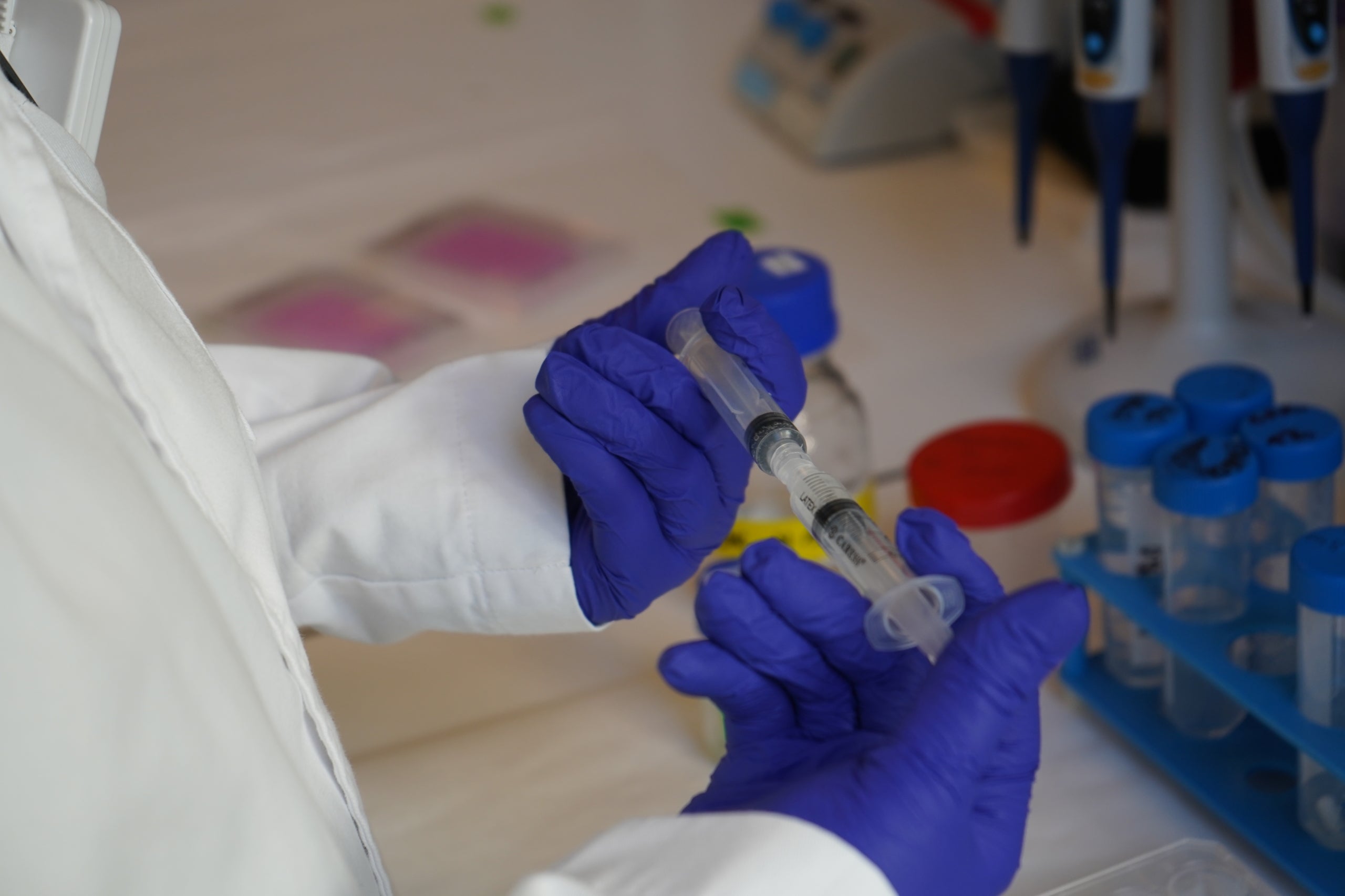 Preparació de l'hidrogel | Vall d’Hebron Institut de Recerca (VHIR)